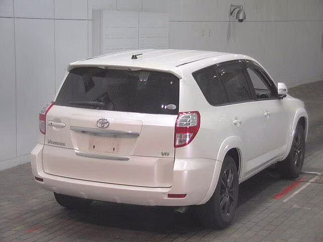 TOYOTA VANGUARD