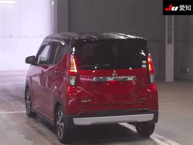 MITSUBISHI EK X