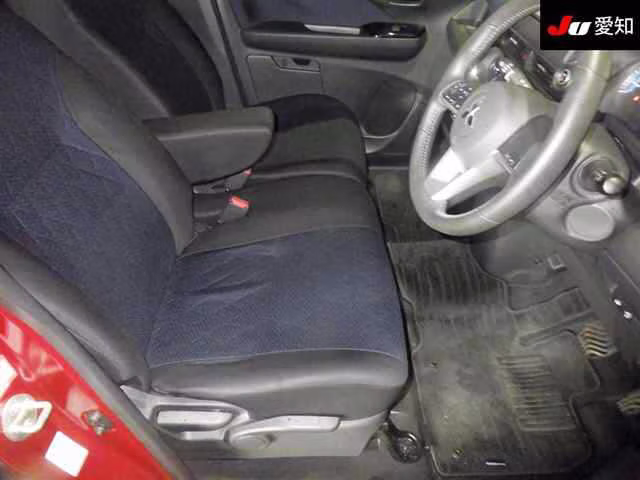 MITSUBISHI EK X