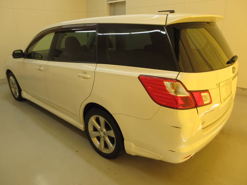 SUBARU EXIGA