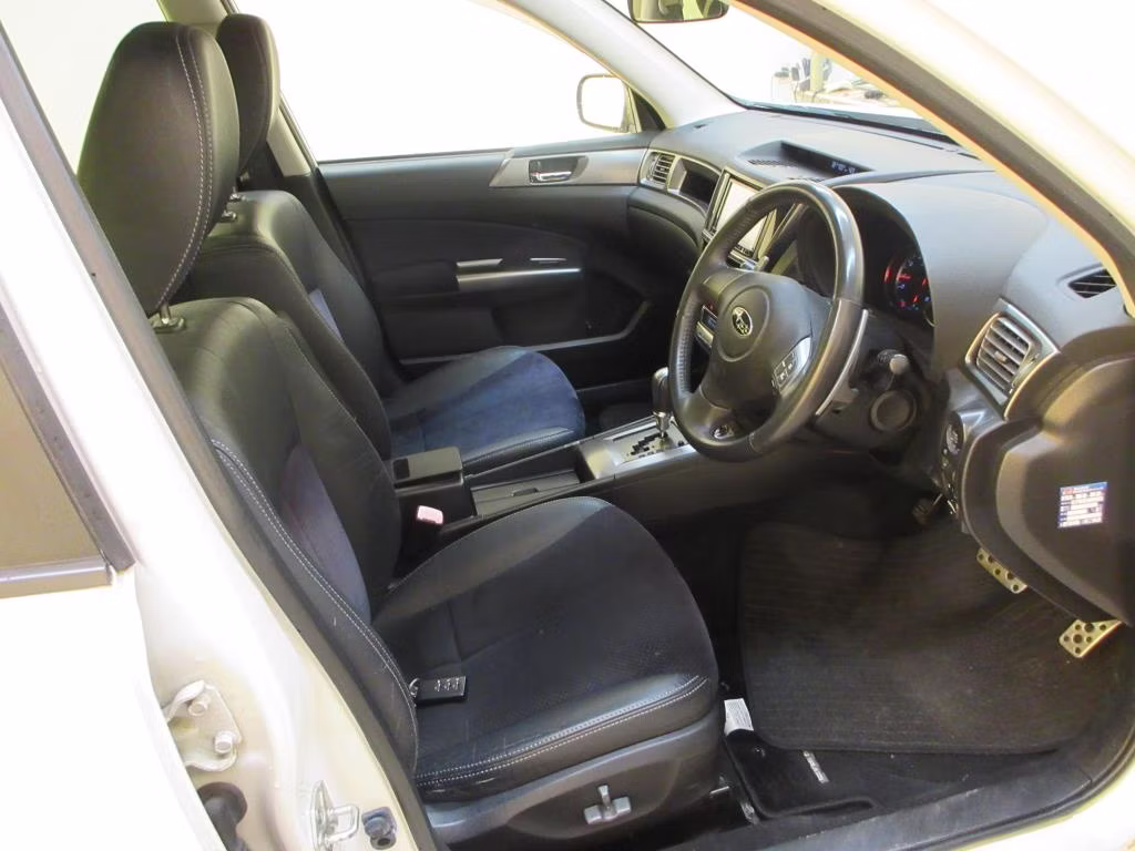 SUBARU EXIGA