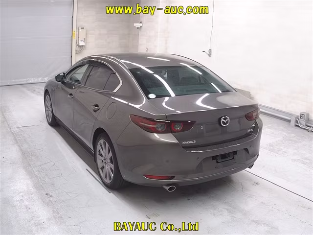 MAZDA MAZDA3