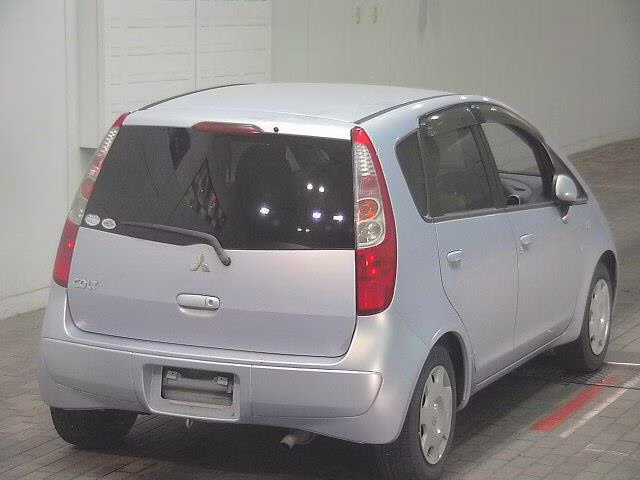 MITSUBISHI COLT