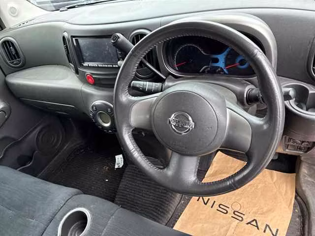 NISSAN CUBE