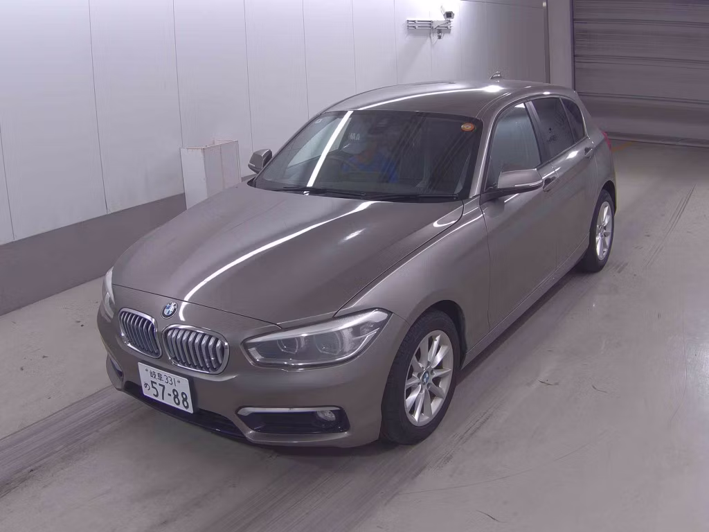 BMW 1-SERIES