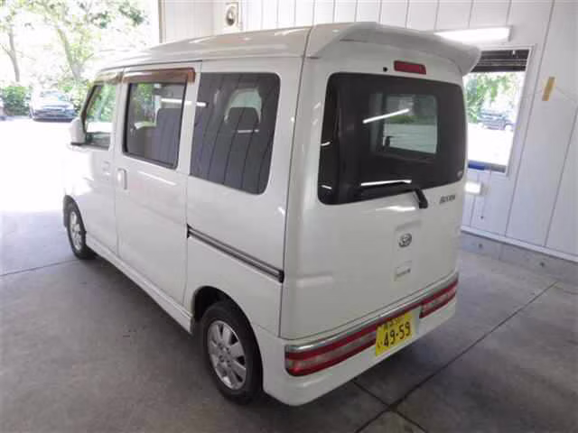 DAIHATSU ATRAI