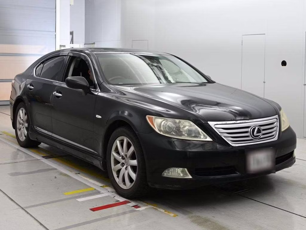 LEXUS LS460