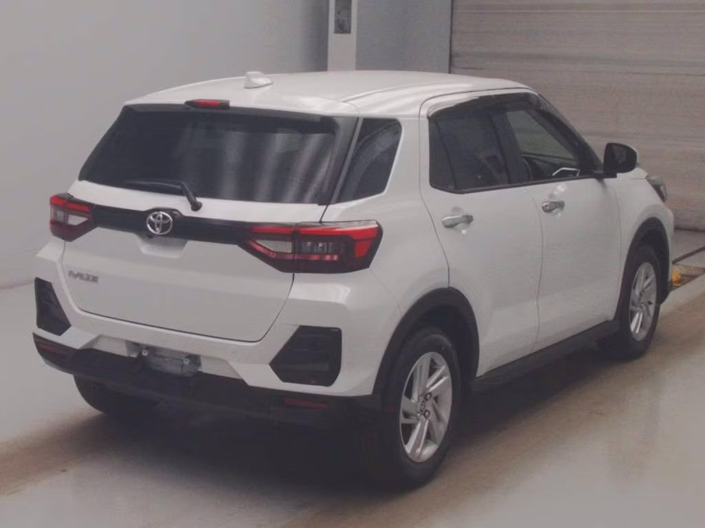 TOYOTA RAIZE