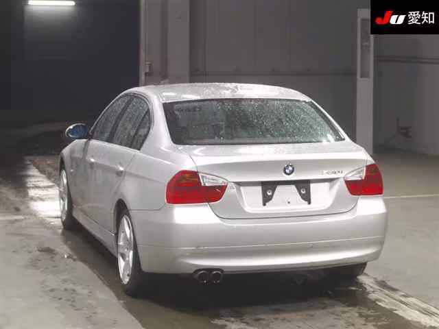 BMW 3-SERIES