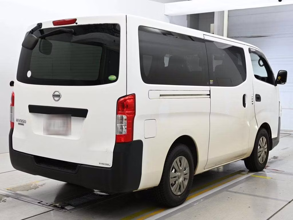 NISSAN NV350 CARAVAN