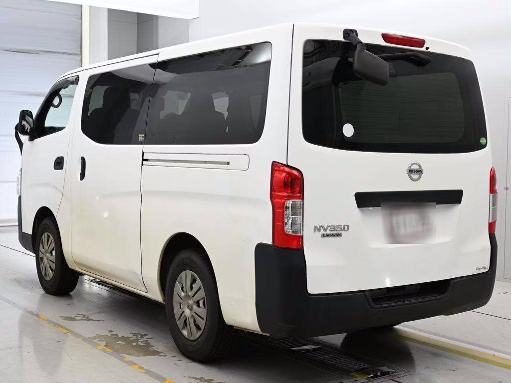 NISSAN NV350 CARAVAN