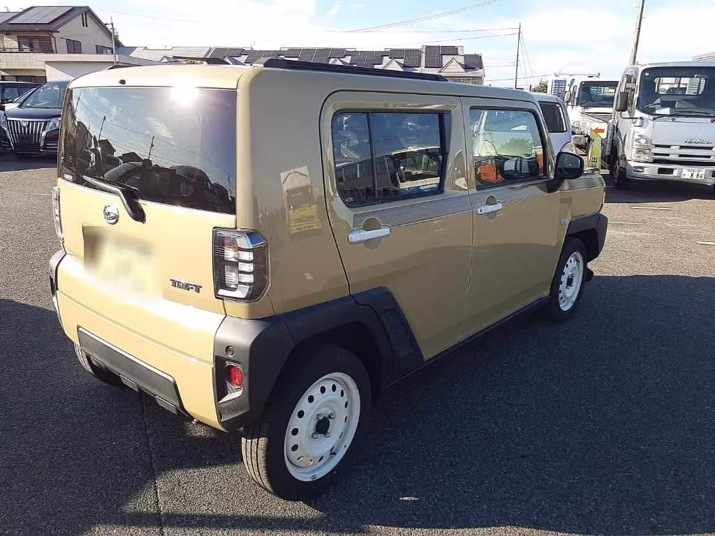 DAIHATSU TAFT