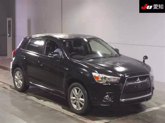 MITSUBISHI RVR
