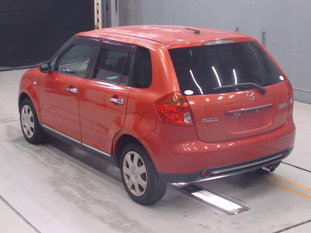 MAZDA VERISA