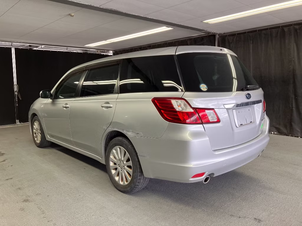 SUBARU EXIGA