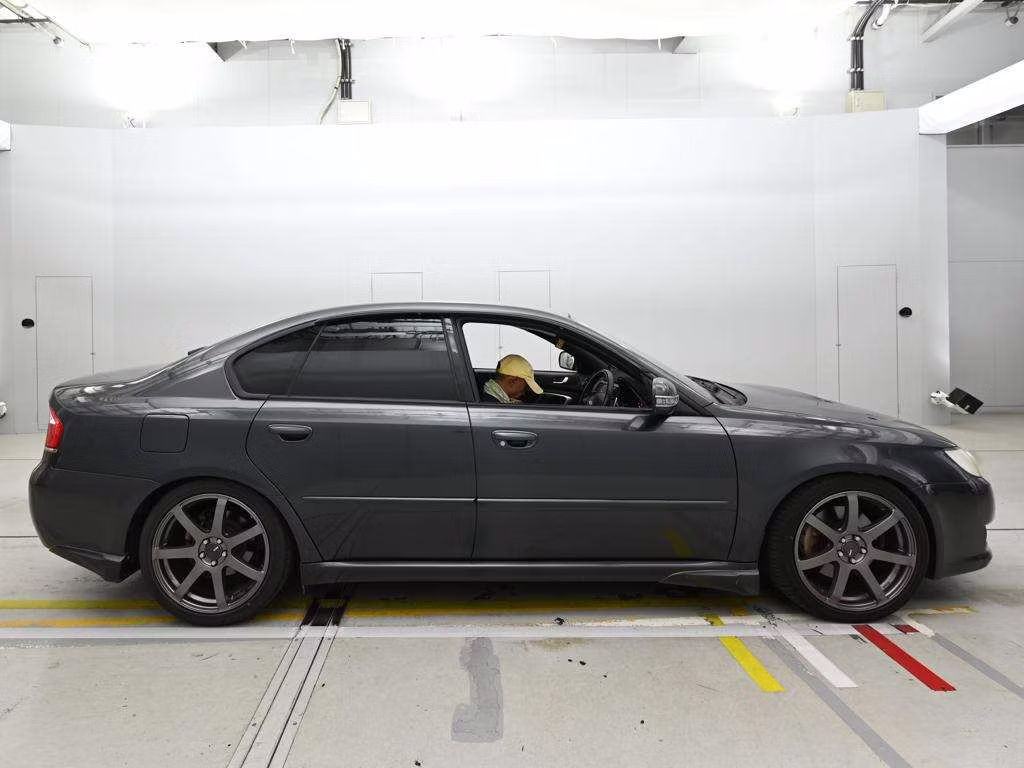 SUBARU LEGACY B4