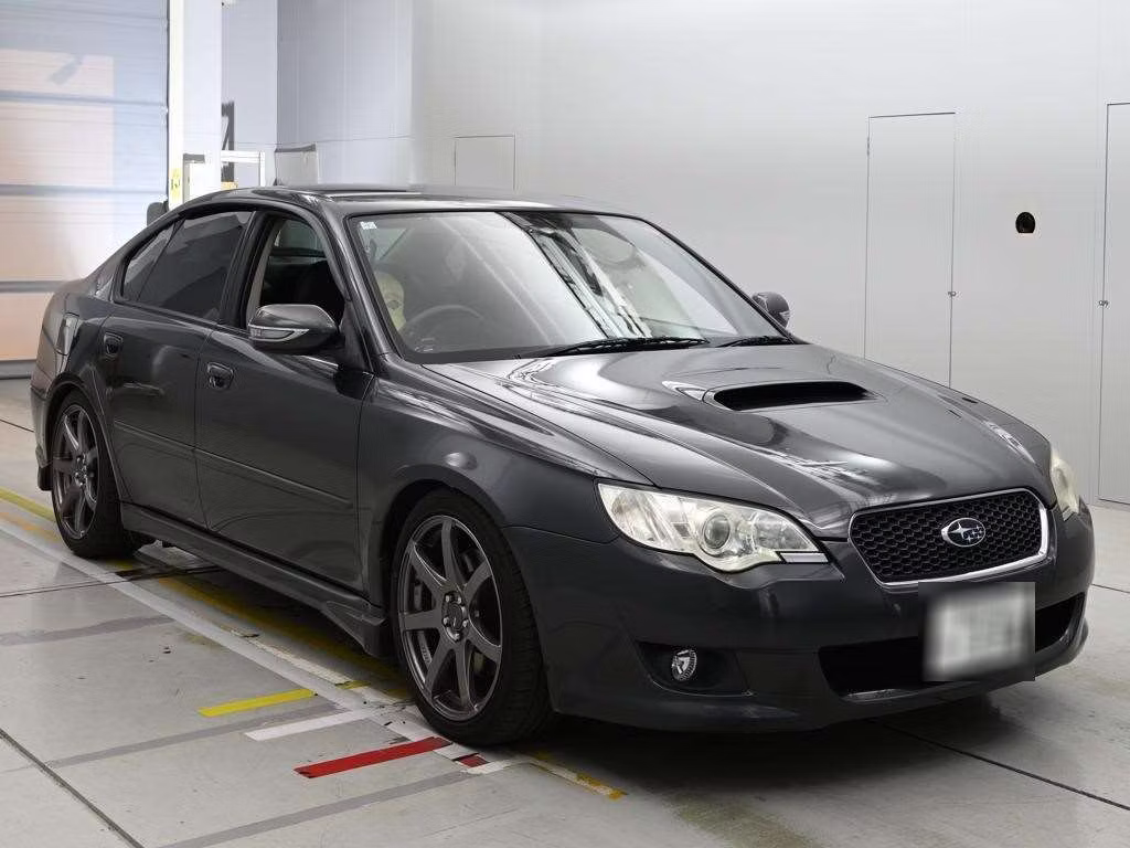 SUBARU LEGACY B4