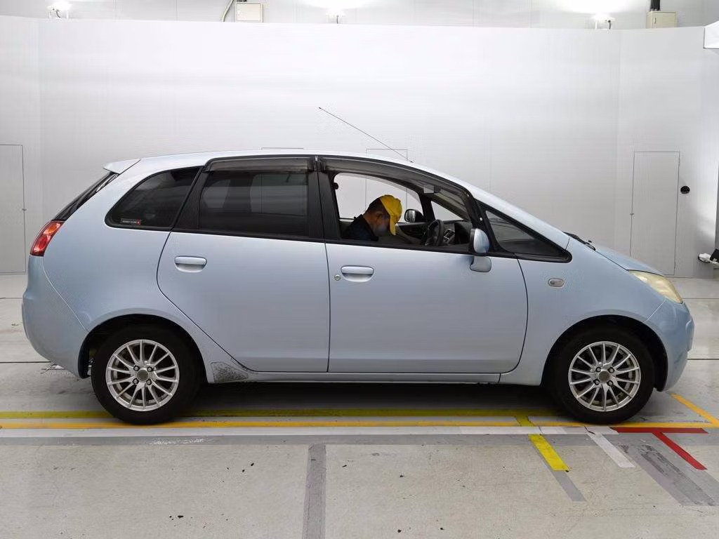 MITSUBISHI COLT PLUS