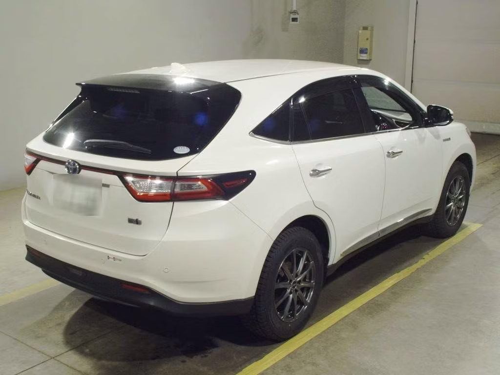 TOYOTA HARRIER