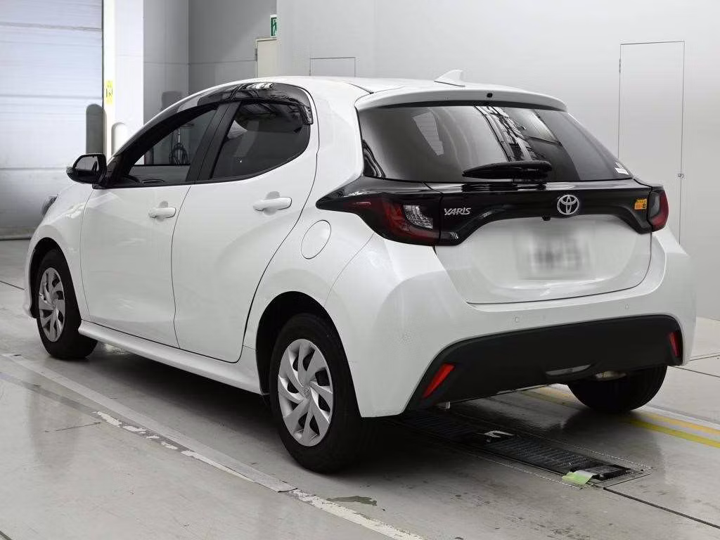 TOYOTA YARIS