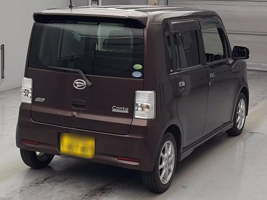 DAIHATSU MOVE CONTE