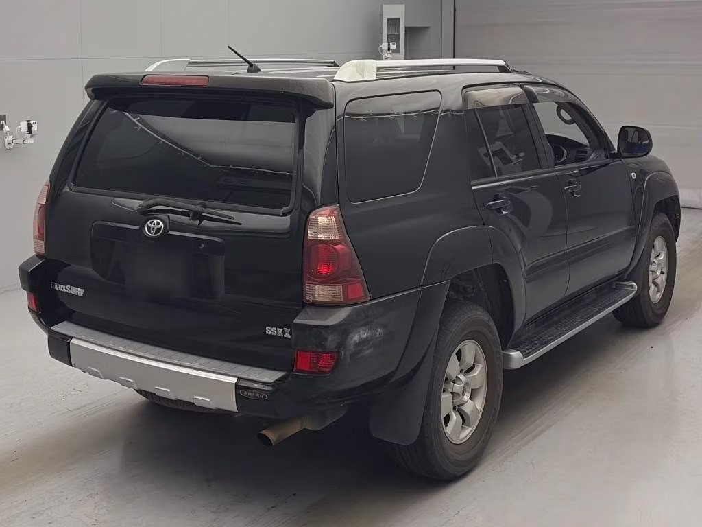 TOYOTA HILUX SURF