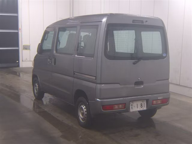 MITSUBISHI MINICAB