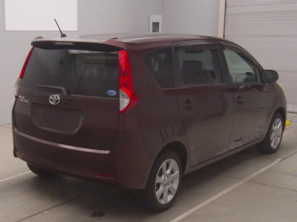 TOYOTA PASSO SETTE