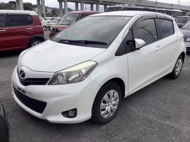 TOYOTA VITZ