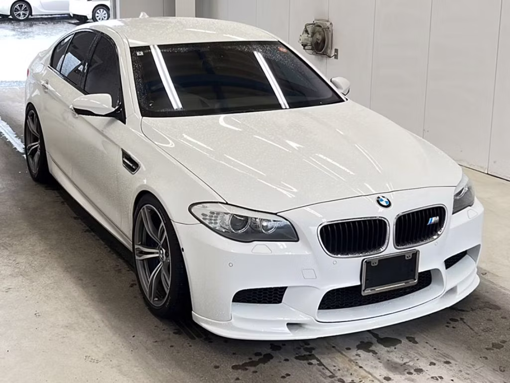 BMW M5