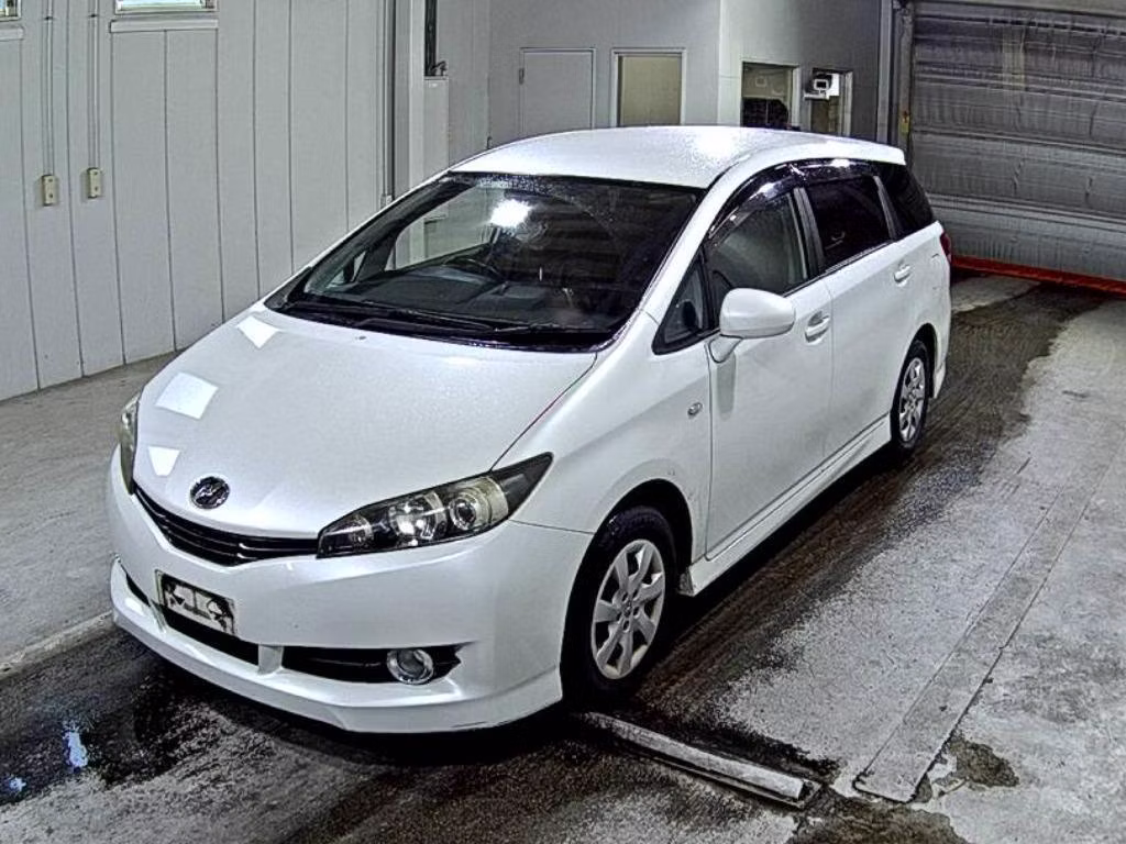 TOYOTA WISH
