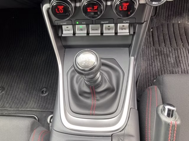 SUBARU BRZ