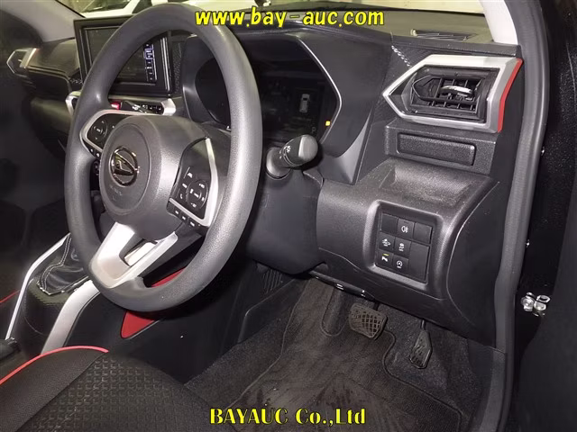 DAIHATSU ROCKY