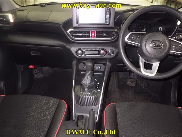 DAIHATSU ROCKY