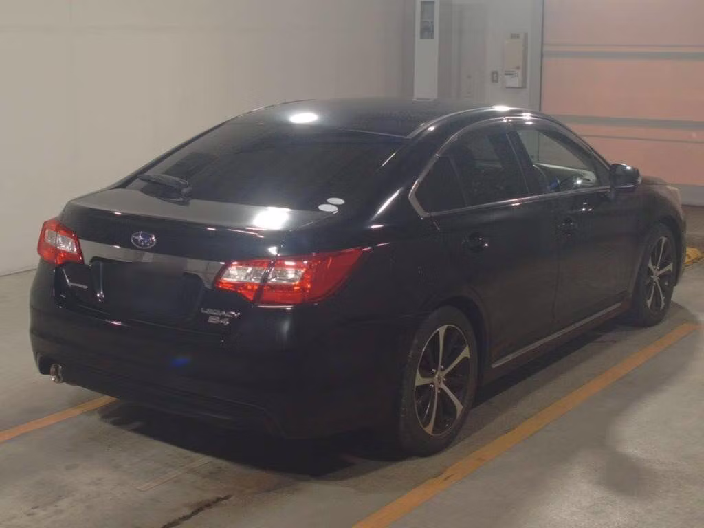 SUBARU LEGACY B4