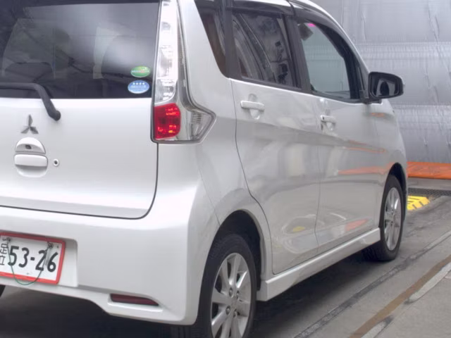 MITSUBISHI EK CUSTOM