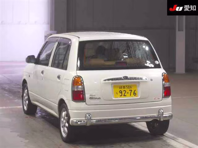 DAIHATSU MIRA GINO