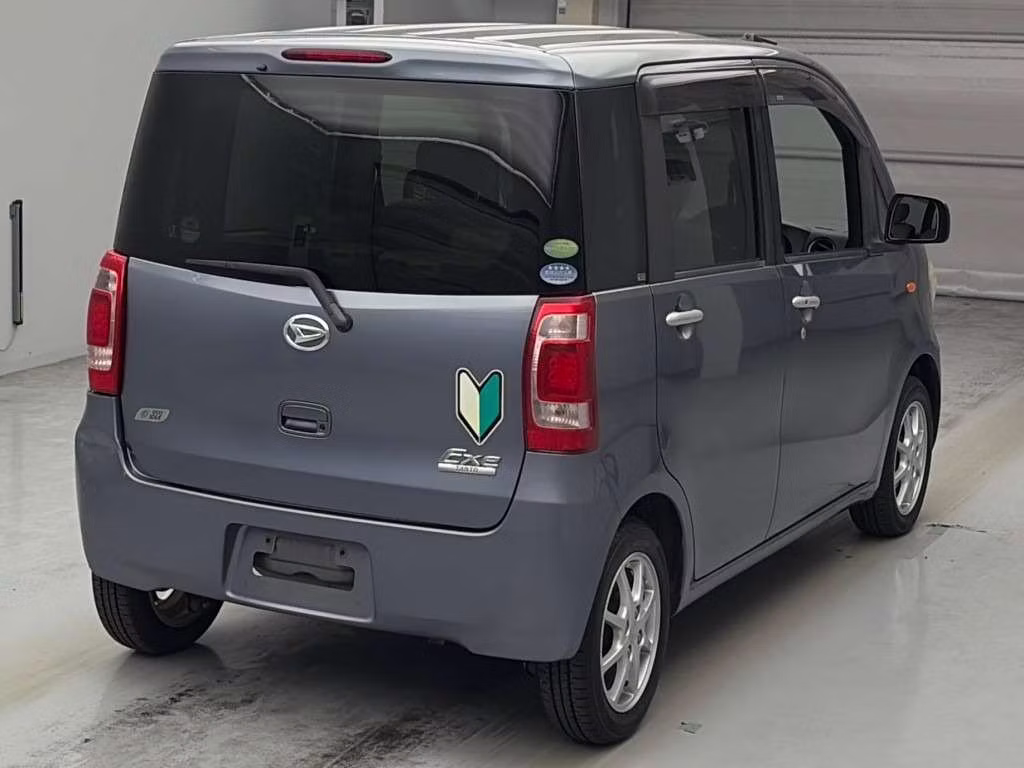 DAIHATSU TANTO EXE