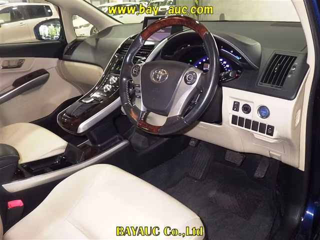 TOYOTA SAI