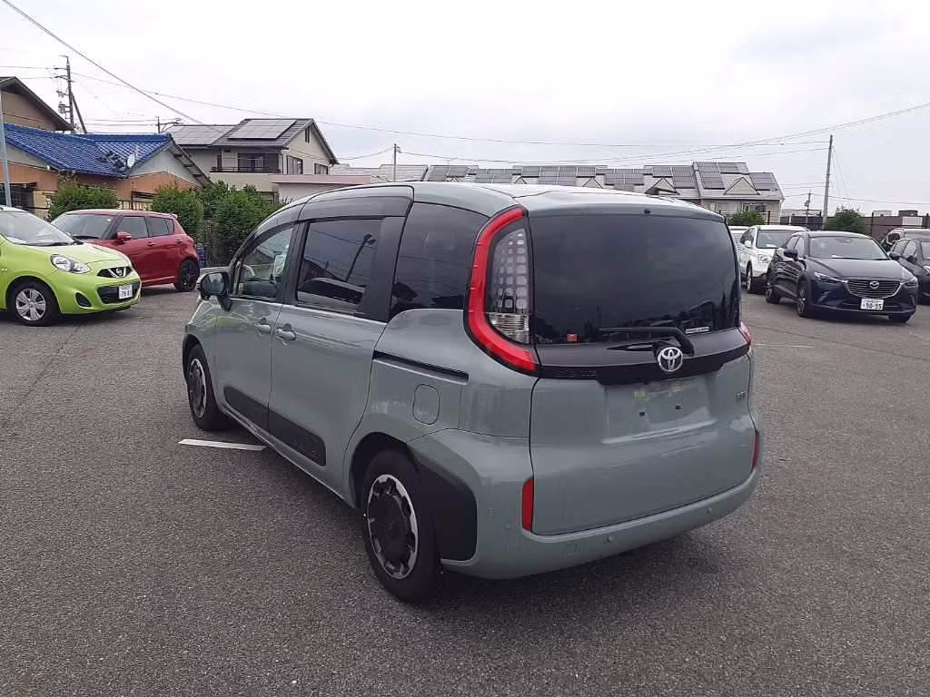 TOYOTA SIENTA