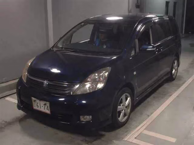 TOYOTA ISIS