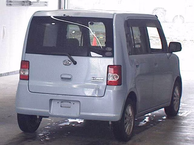 DAIHATSU MOVE CONTE