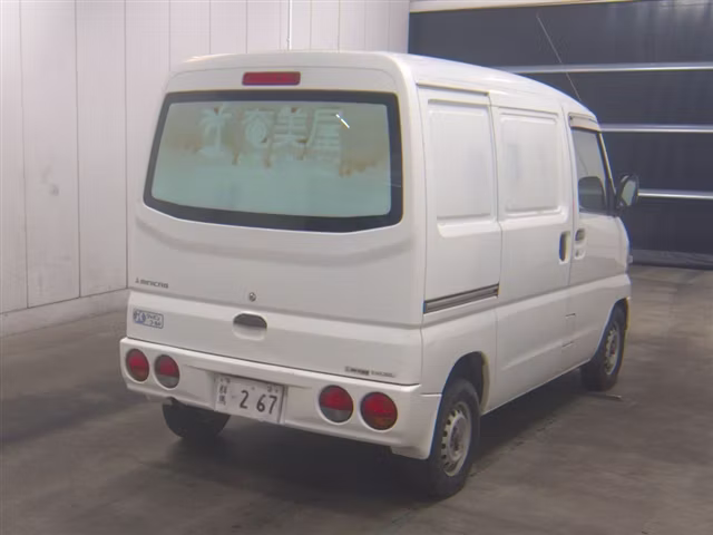 MITSUBISHI MINICAB