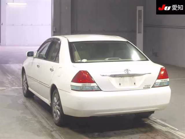 TOYOTA MARK II