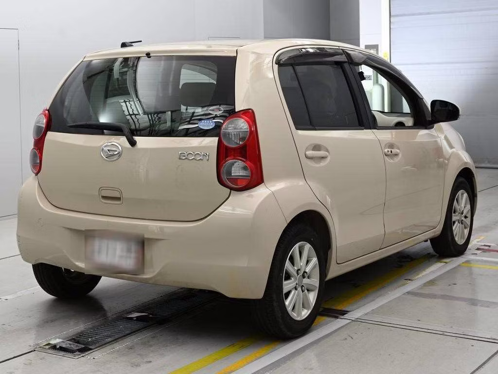 DAIHATSU BOON