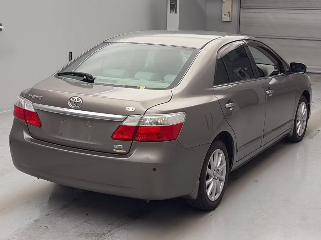 TOYOTA PREMIO