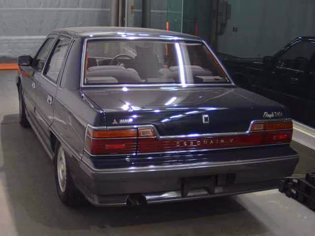 MITSUBISHI DEBONAIR