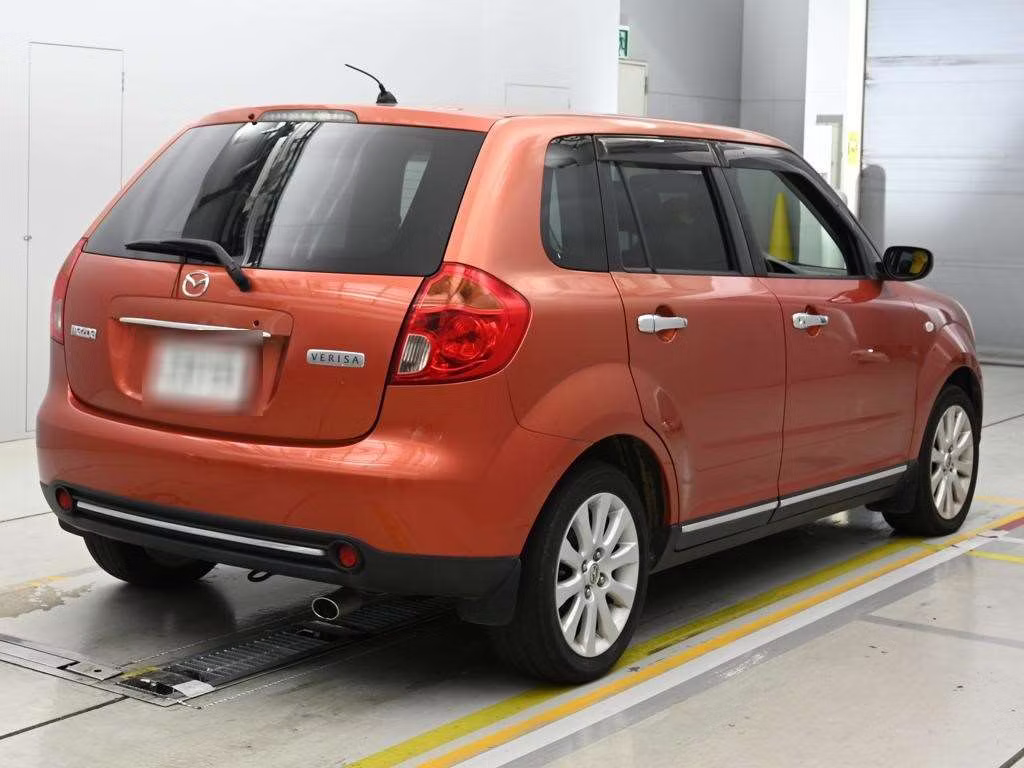 MAZDA VERISA