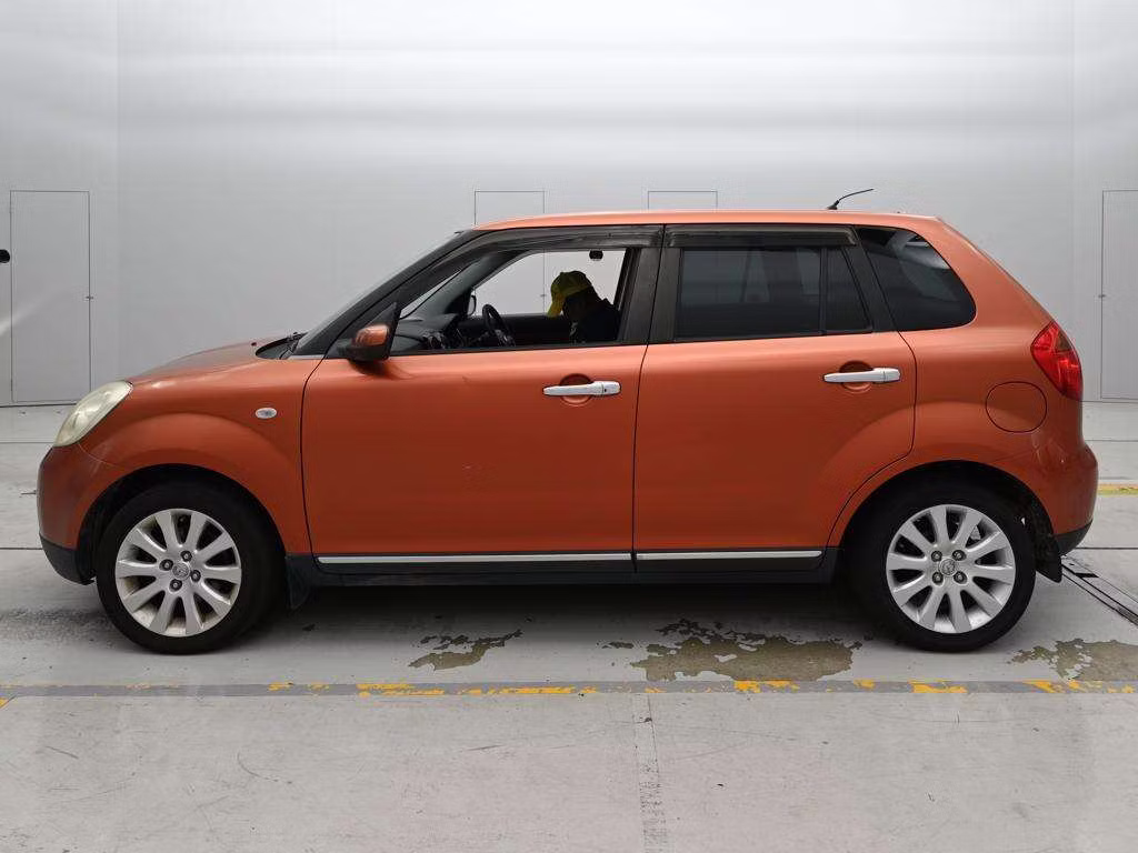 MAZDA VERISA