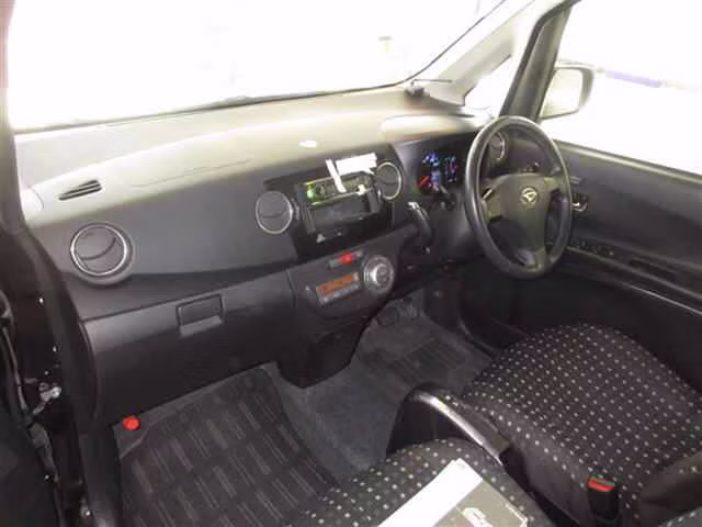 DAIHATSU TANTO EXE